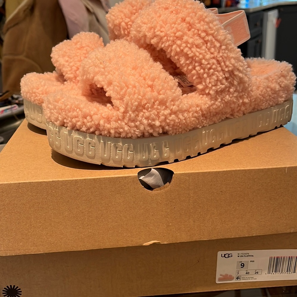 UGG Oh Fluffita slippers
